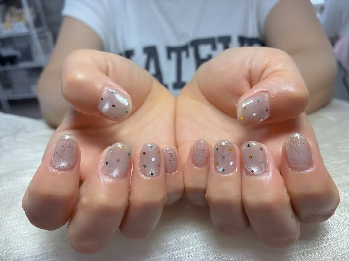 ネイル ドット ジェルネイル ホログラムネイル キラキラネイル マグネットネイル kirameki nail CHINのネイルデザイン