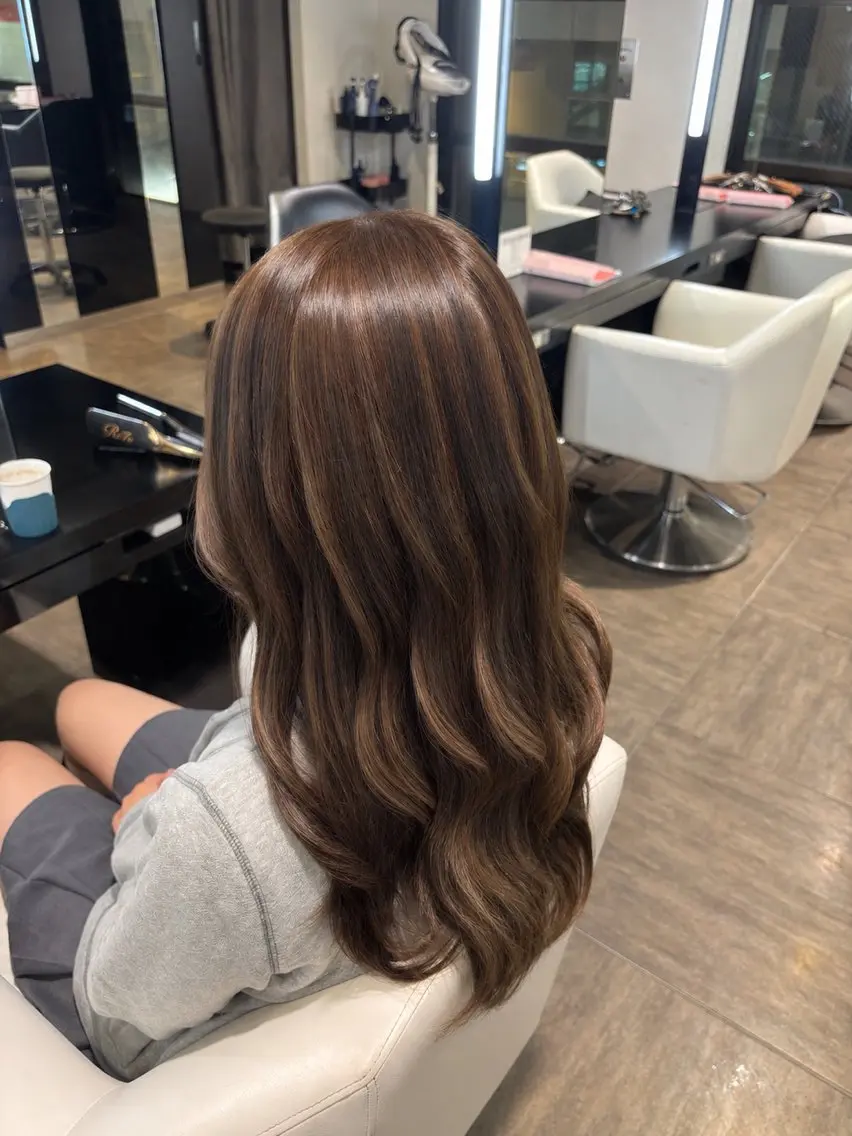 カラー ブラウンカラー オリーブブラウン ヘアカラー トリートメント Riina🎀 カラーモデル募集中のヘアスタイル