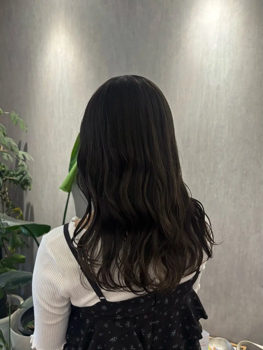 ロング カット ヘアカラー 石原 望来のヘアスタイル