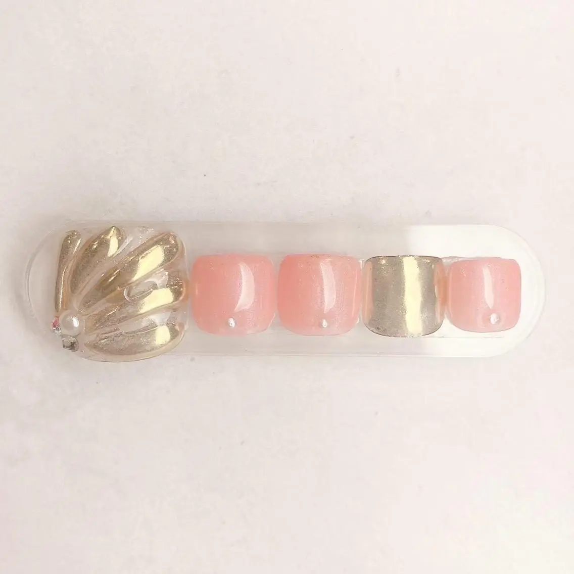 ネイル TiaryNail ERIKAのネイルデザイン