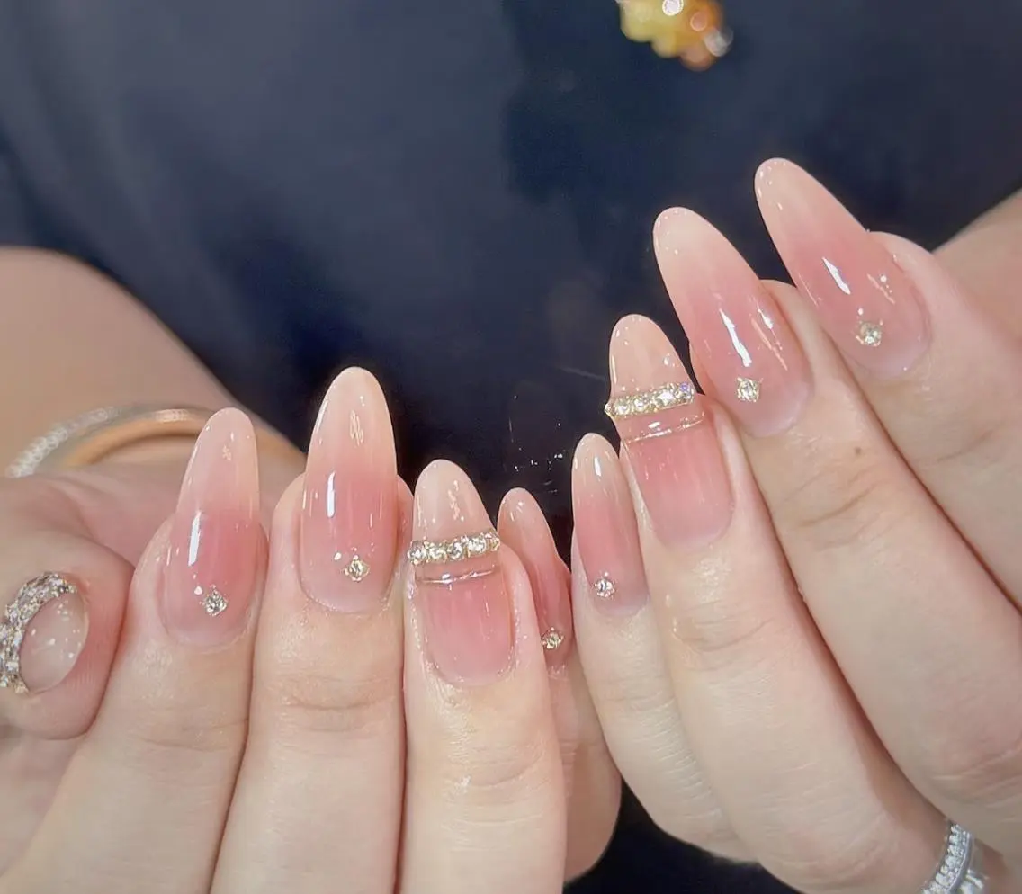 ネイル ハンドネイル TiTi Nail🫧のネイルデザイン