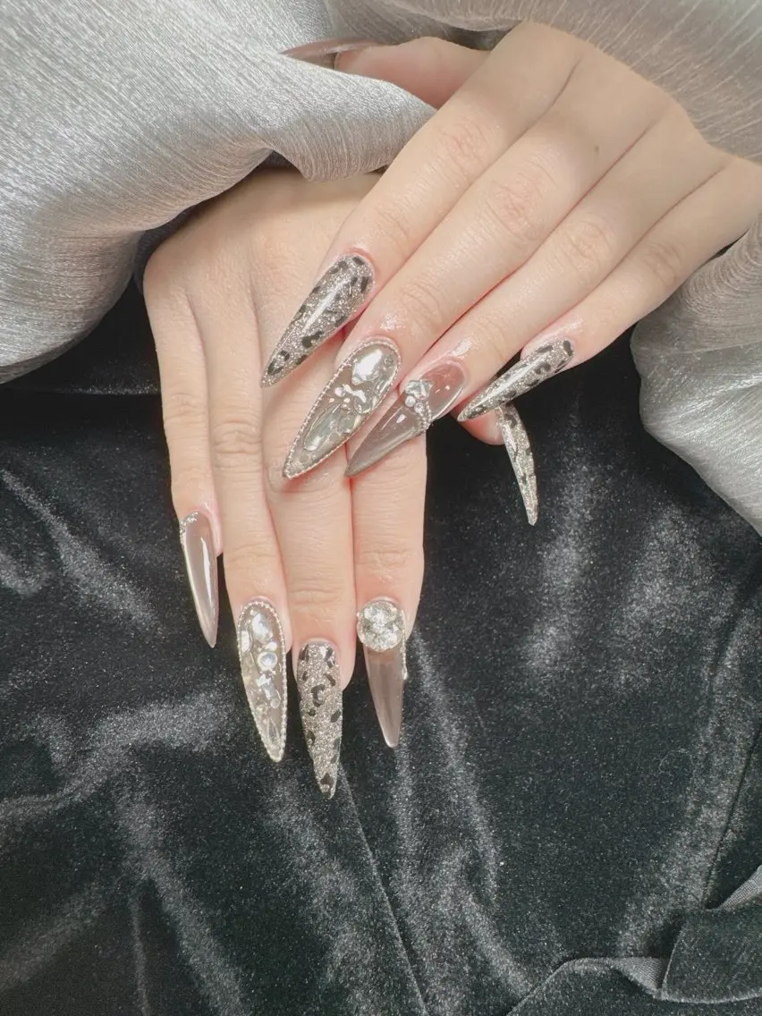 ネイル ハンドネイル EN salon💅 🦋もり💕のネイルデザイン