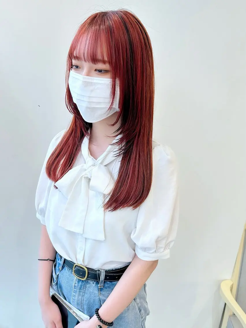 ロング カラー オレンジ レイヤーカット 小顔レイヤー/ ベージュ🤍Rieのヘアスタイル