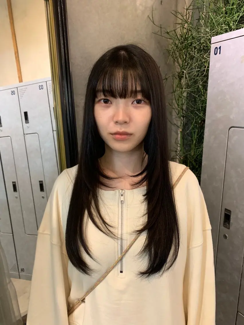ロング カラー 顔まわりレイヤー 顔周りカット レイヤーカット 詩織/パーマ /代官山のヘアスタイル
