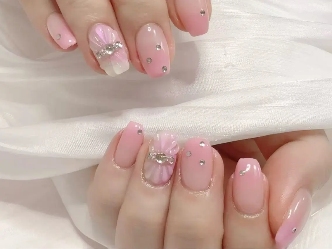 ネイル ジョリ kasumi🌹💅のネイルデザイン