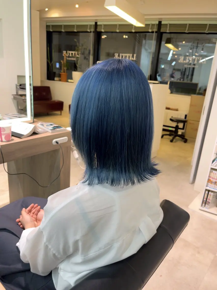 セミロング カラー レイヤー🩵透明感 ೀユイ🌙のヘアスタイル