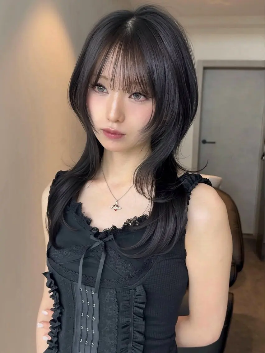 ミディアム ハッシュカット カット ヘアカラー 髪質改善 似合せカットTodaのヘアスタイル