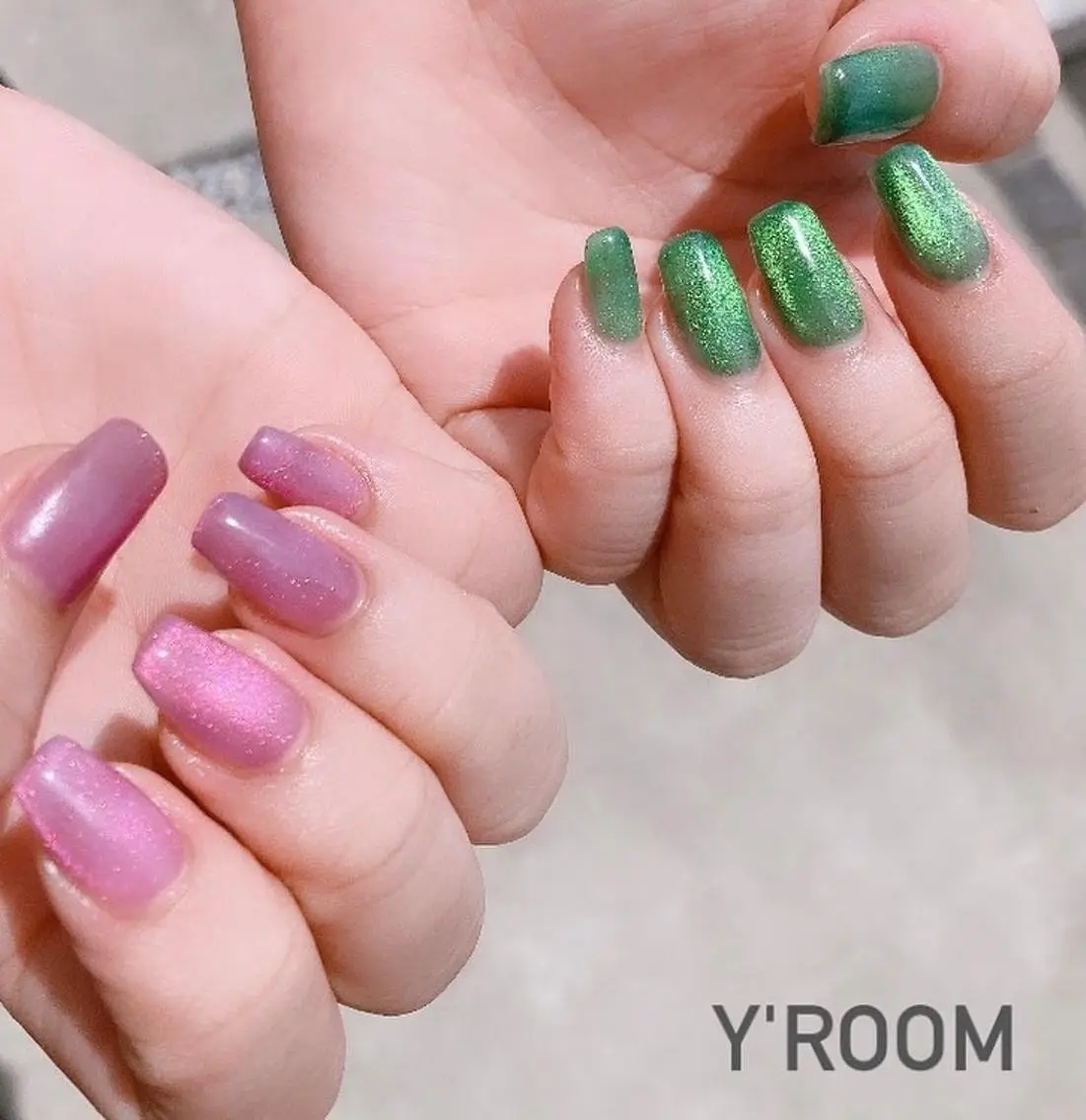 ネイル オーロラネイル フラッシュネイル フットネイル ジェルネイル 氷ネイル・うるうるネイル ハンドネイル YUKA （ネイリスト）のネイルデザイン