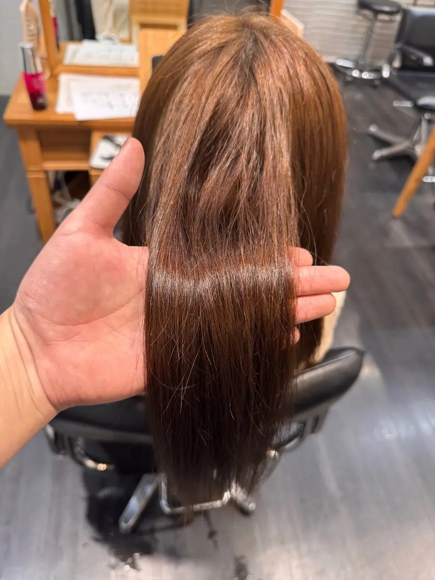 ロング カラー ブラウンカラー 平澤 悠飛のヘアスタイル