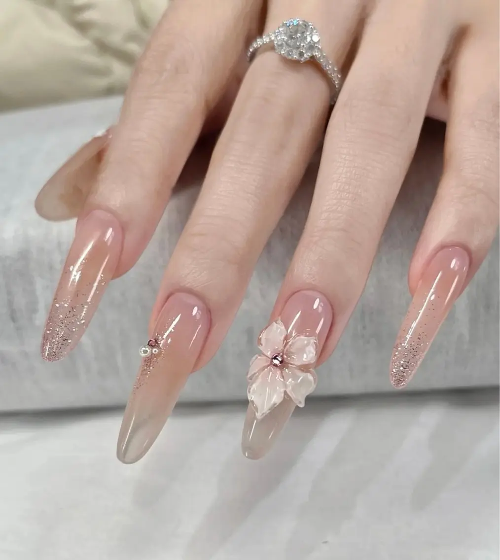 ネイル NAKAGAWA MASAKOのネイルデザイン