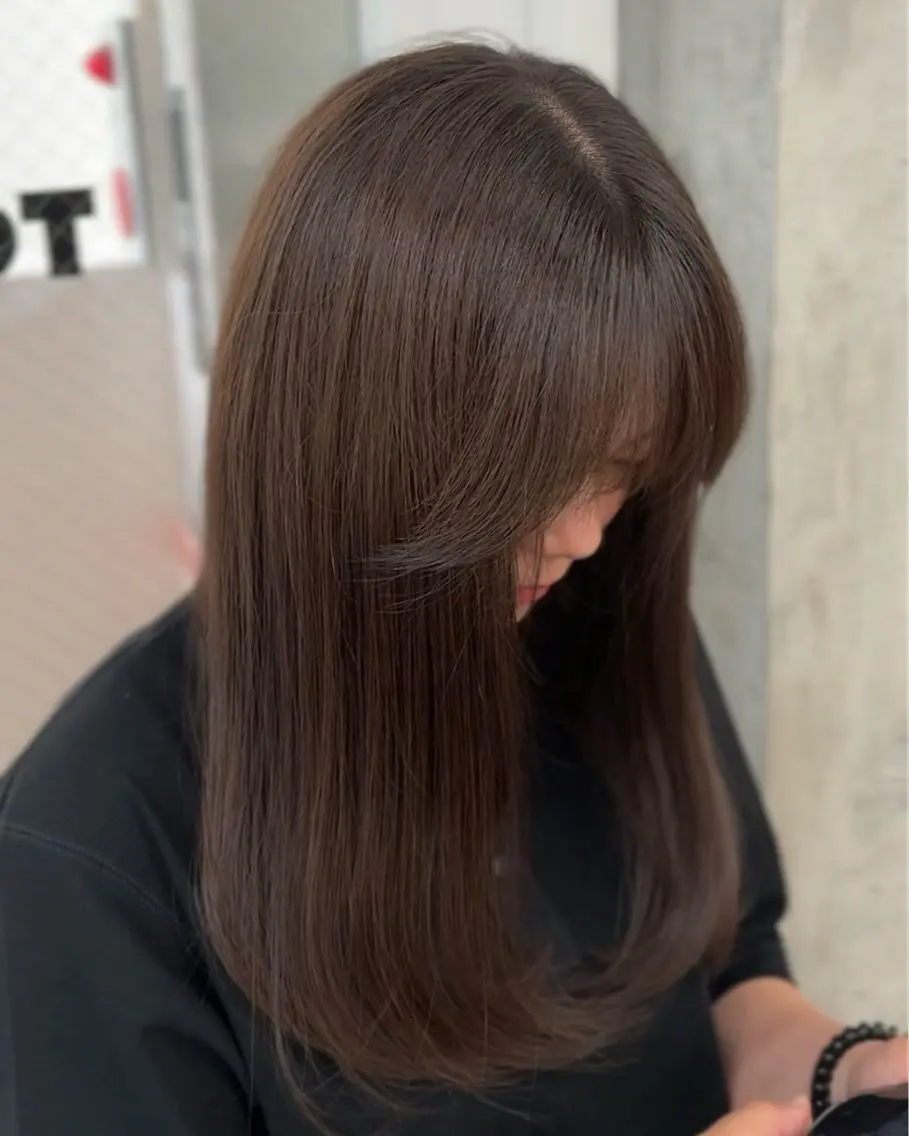 ロング カラー ベージュカラー ブラウンカラー ブラウンベージュ 透明感カラー ダブルカラー カット ヘアカラー トリートメント 高橋大樹/グレー ジュ/ブリーチなしのヘアスタイル