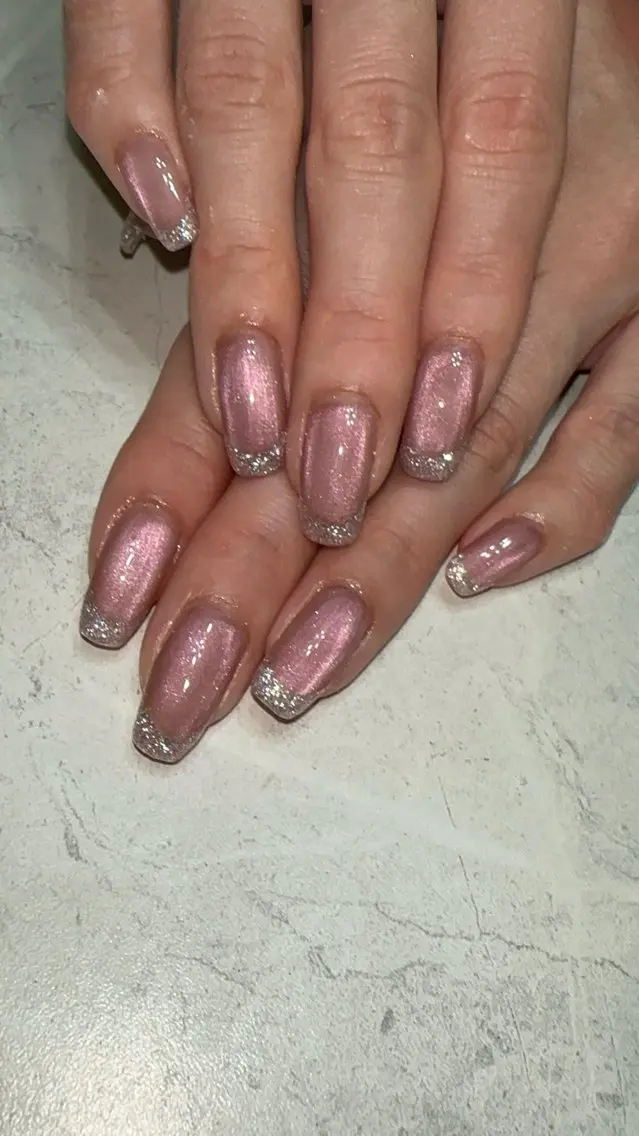 ネイル フレンチネイル キラキラネイル マグネットネイル ハンドネイル with nail.のネイルデザイン