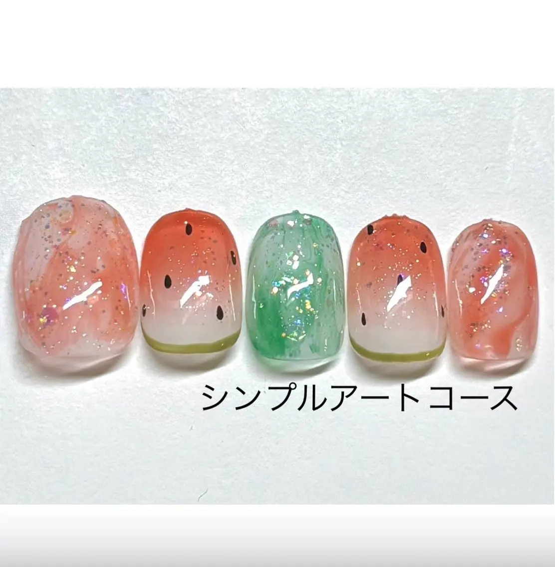 ミディアム ハンドネイル ネイルサロン Bliss（ブリス）のネイルデザイン