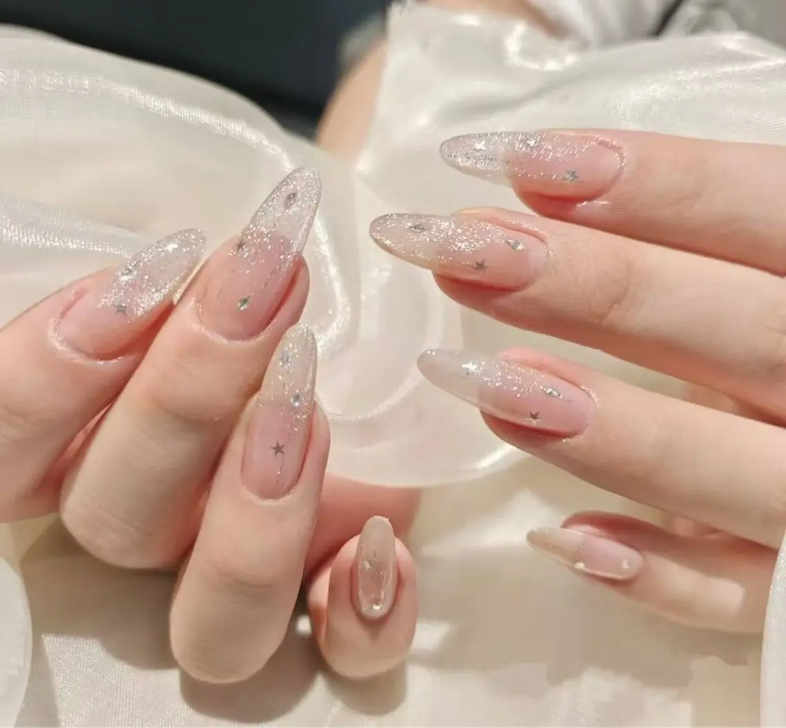 ネイル オーロラネイル フラワーネイル フットネイル フレンチネイル ジェルネイル ハンドネイル BabyYouMi nailのネイルデザイン