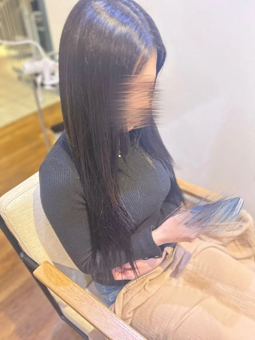 ロング 尾崎 恭子のヘアスタイル