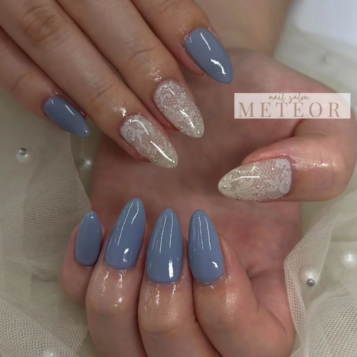 ネイル ブルー レース ハンドネイル METEOR💫 staffのネイルデザイン