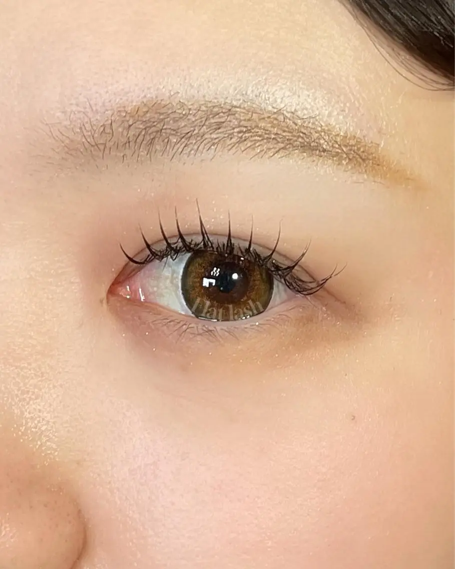 マツエク・マツパ マキノ キョウカのヘアスタイル