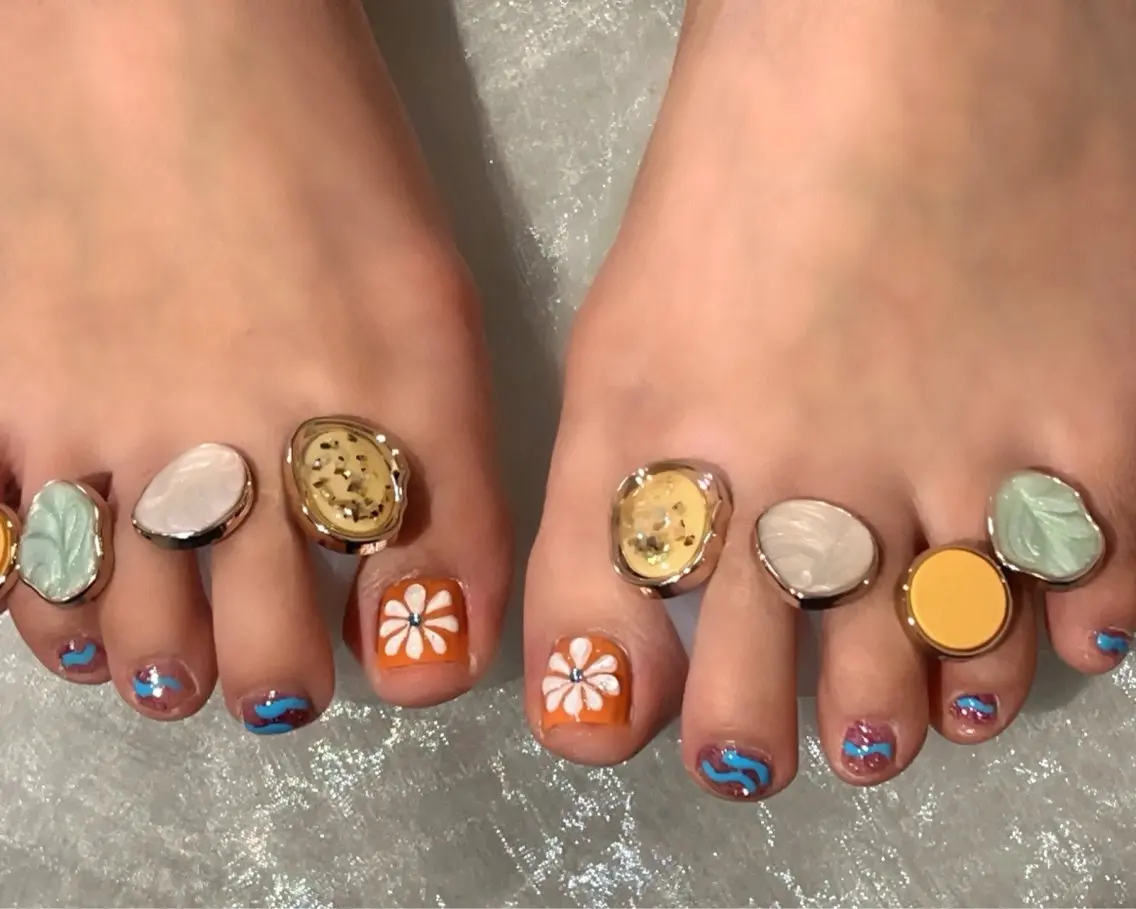 ネイル フットネイル rii .eye/nailのマツエク・マツパデザイン