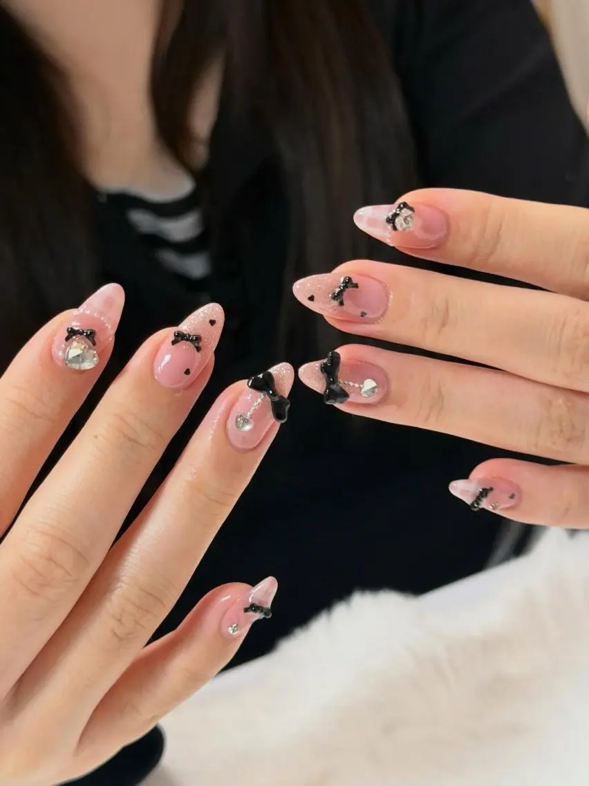 ネイル オーロラネイル ボルドー ブラウン 氷ネイル・うるうるネイル キラキラネイル ハンドネイル Sora  Nail 長さ出し専門店のネイルデザイン