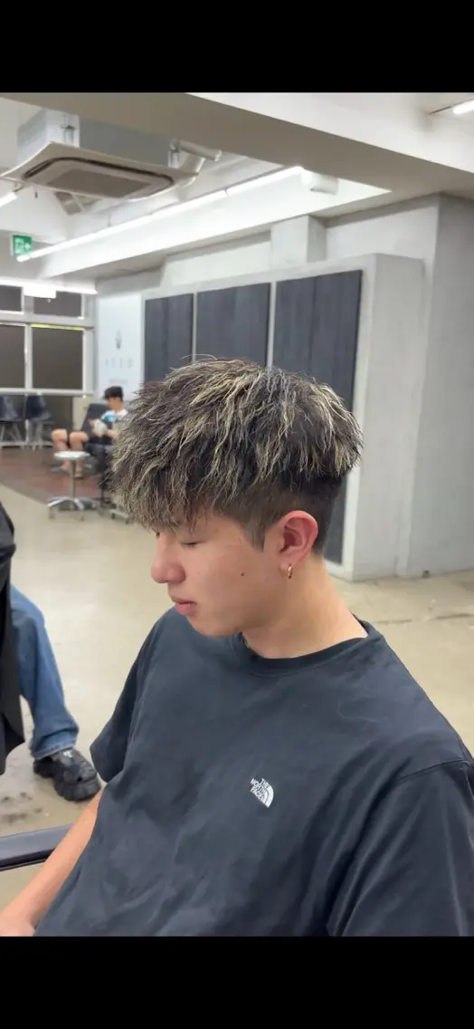 メンズ 藤本 康二のヘアスタイル