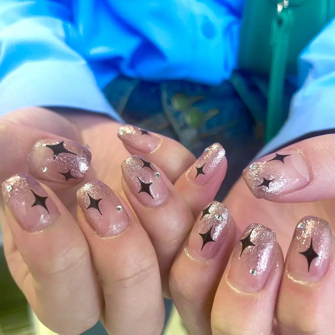 ネイル ラメ(グリッター) ラメグラデーション 横山 実奈 /nail/梅田のネイルデザイン