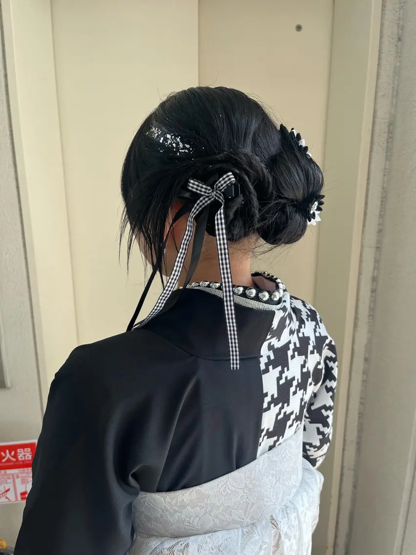 ヘアアレンジ 卒業式のヘアスタイル イイダ ヒナのヘアスタイル