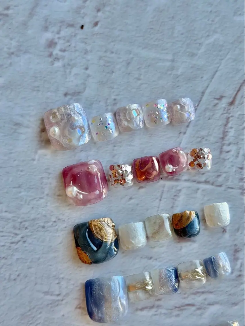 フットニュアンスデザイン2  オフケア込¥9500の写真