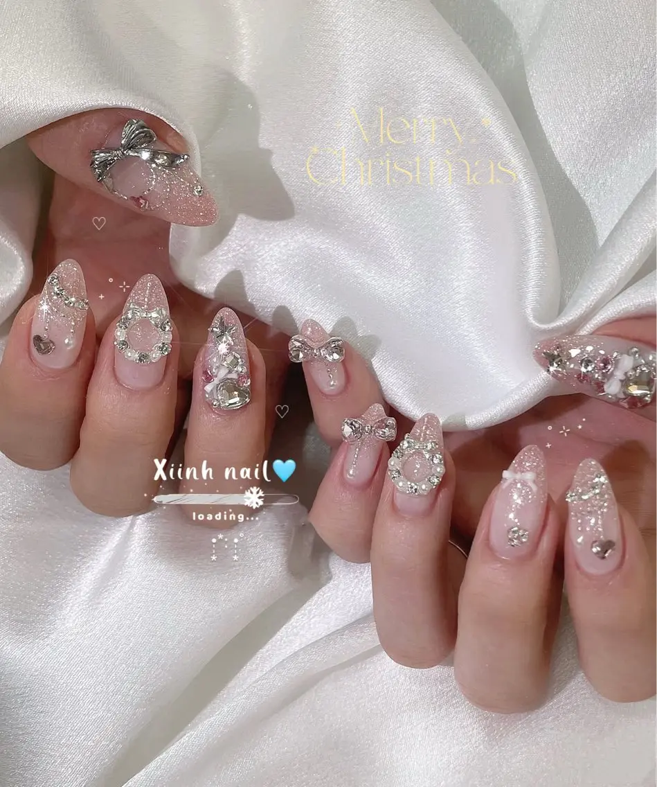 ネイル ブラウン チークネイル 桜ネイル 長さ出し フットネイル ハンドネイル XIINH NAIL SALONのネイルデザイン
