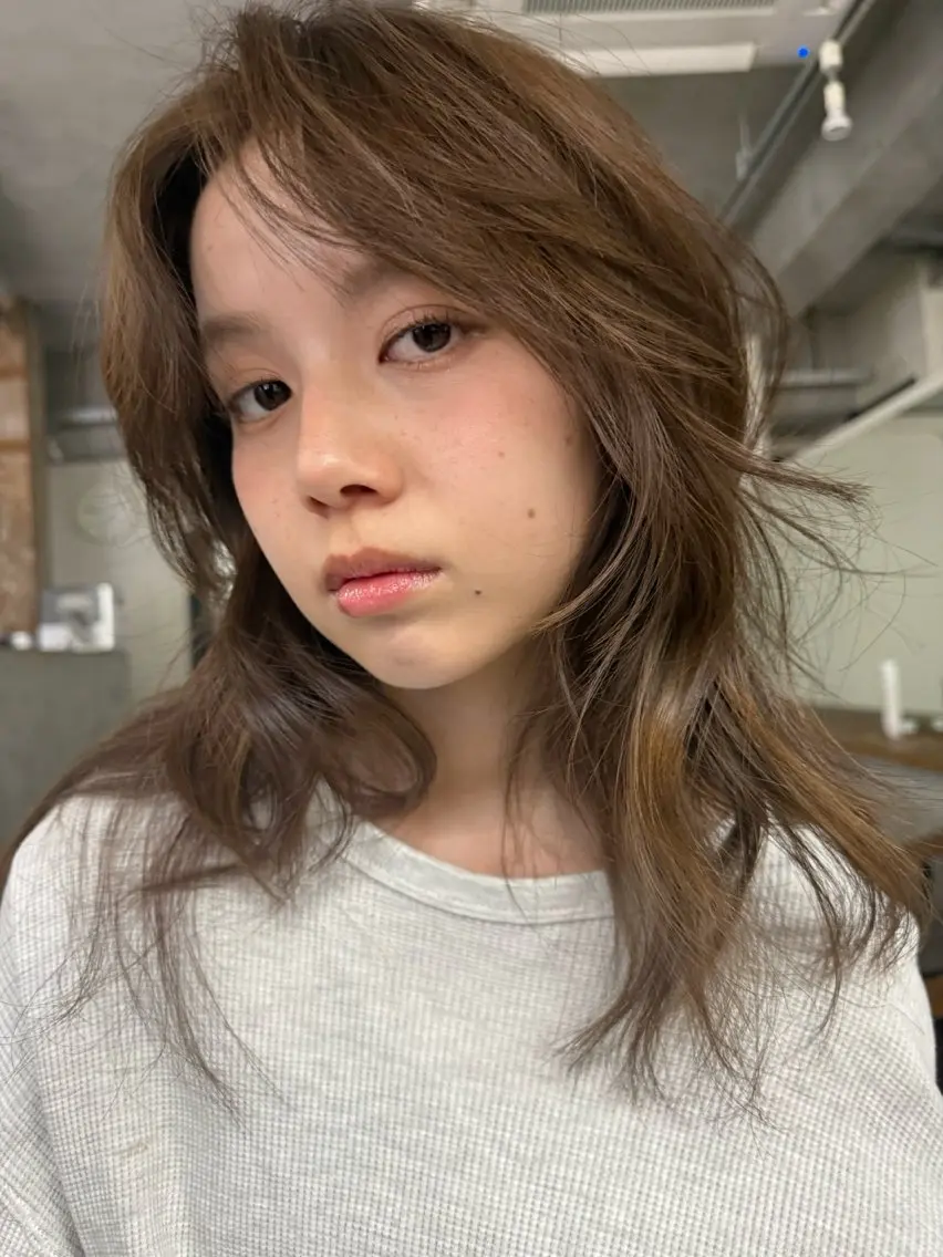セミロング カラー ベージュカラー ダブルカラー レイヤーカット 森貴裕/ベージュ/ パーマ/オリーブのヘアスタイル