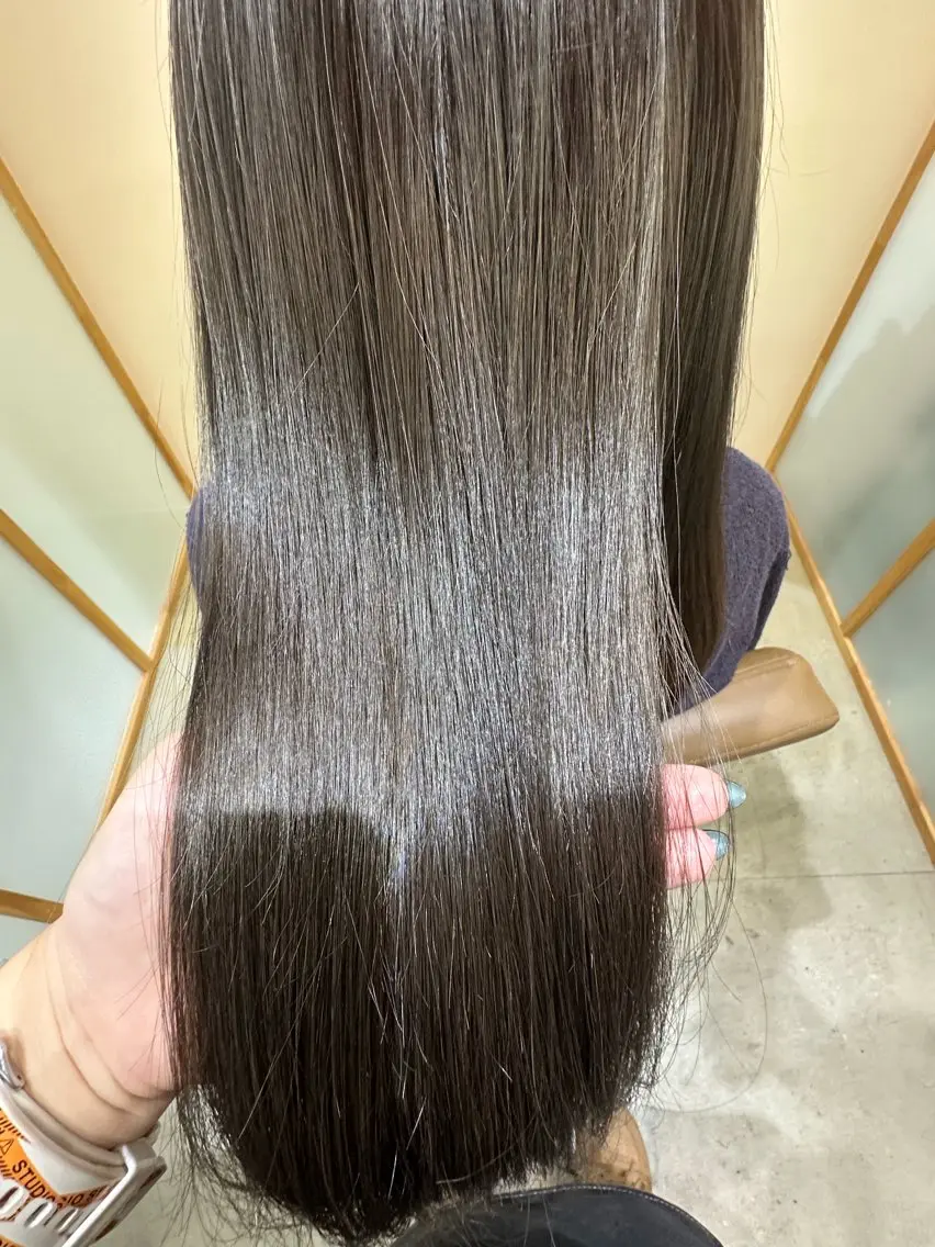 セミロング ヘアカラー トリートメント ౨ৎ︎Zina 川口 KIRARI౨ৎのヘアスタイル