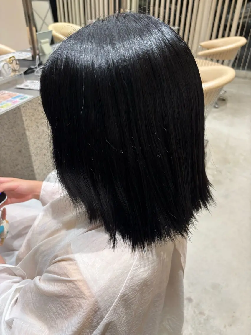 カラー 坂本 温のヘアスタイル