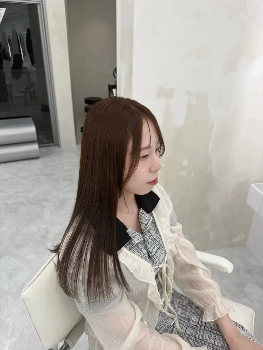 ロング カラー アッシュ ベージュカラー ブリーチ ケアブリーチ ダブルカラー ヘアカラー トリートメント 透明感カラー 💋🩷りなのヘアスタイル