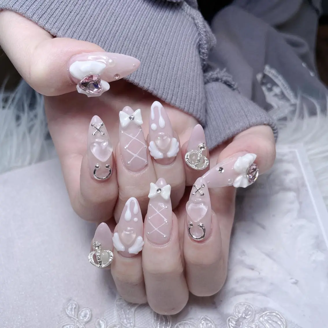 ネイル ハンドネイル princess スカルプ専門店のネイルデザイン