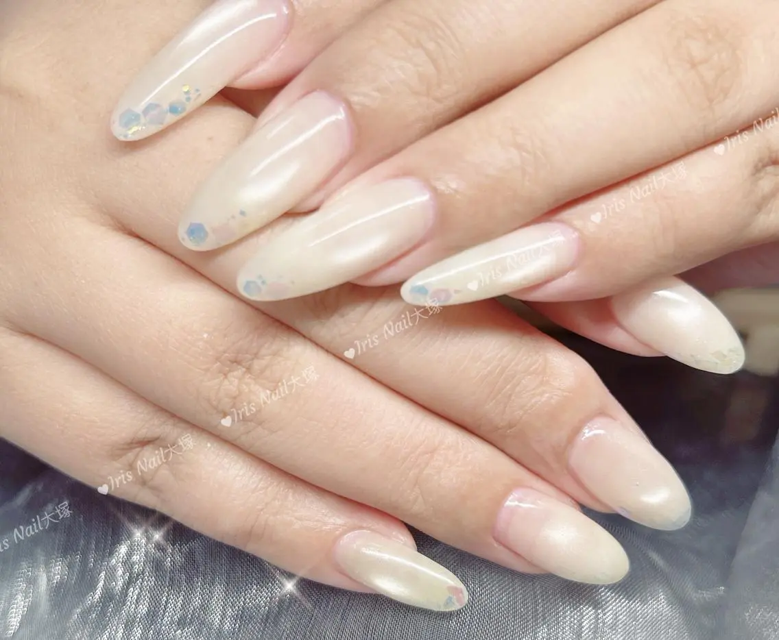 ネイル 💕藤江 月🌸🍒のネイルデザイン
