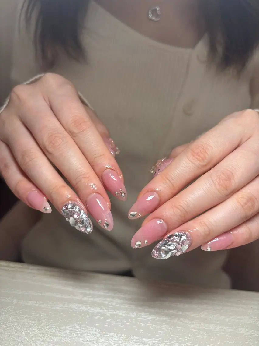 ネイル I pinknail 韓国風·持ち込み専門のネイルデザイン