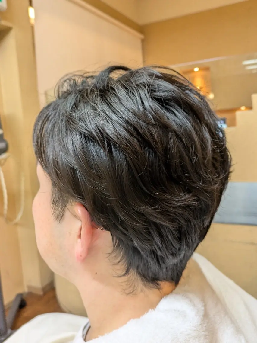 ショート くせ毛 三村 姫花のヘアスタイル