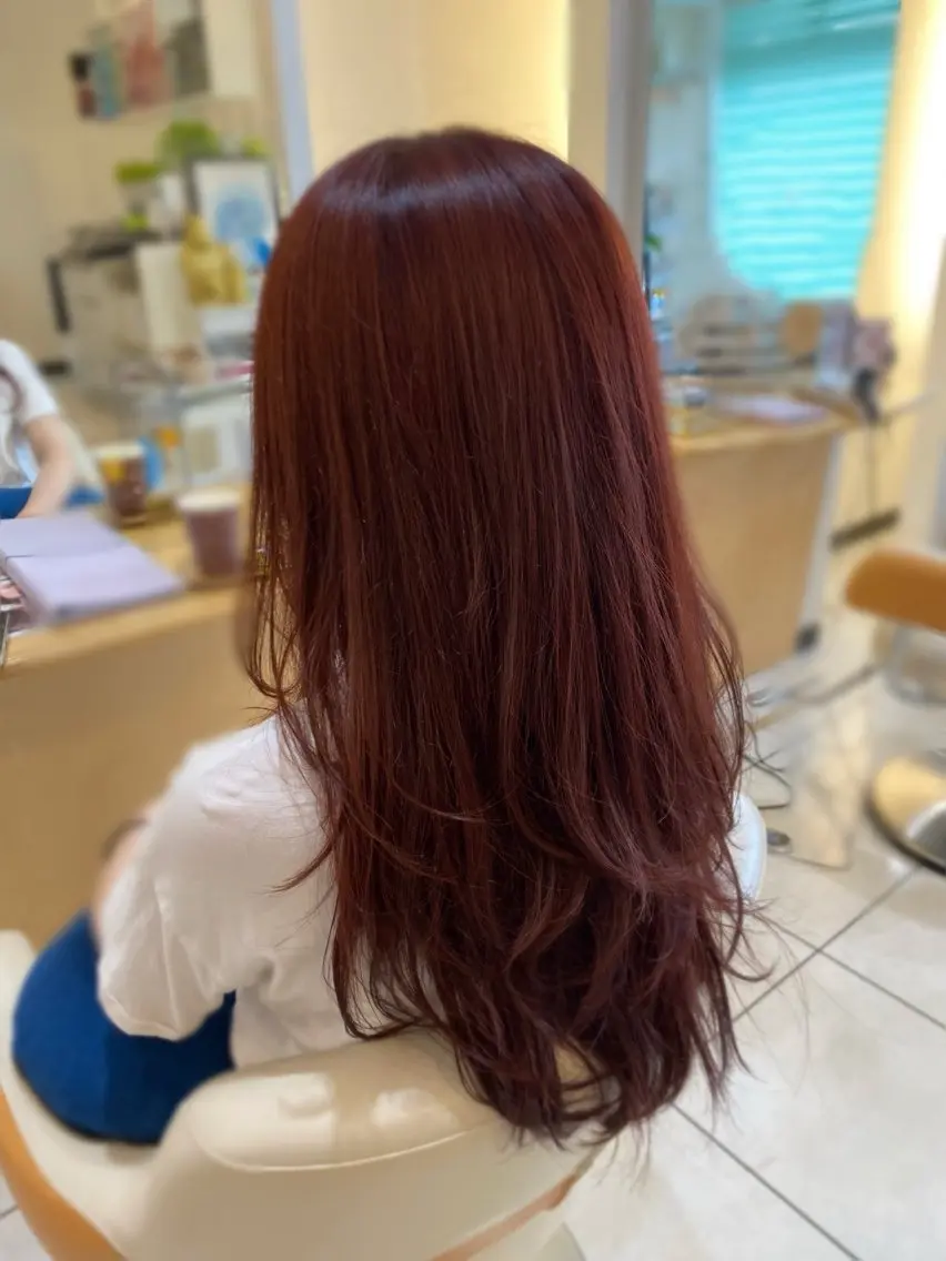 ロング レイヤーカット ELLE/ 愛美のヘアスタイル