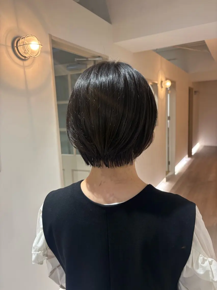 ショート ニトウ レイナのヘアスタイル