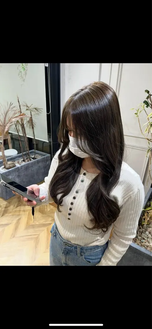 カラー 髙橋 美妃のヘアスタイル