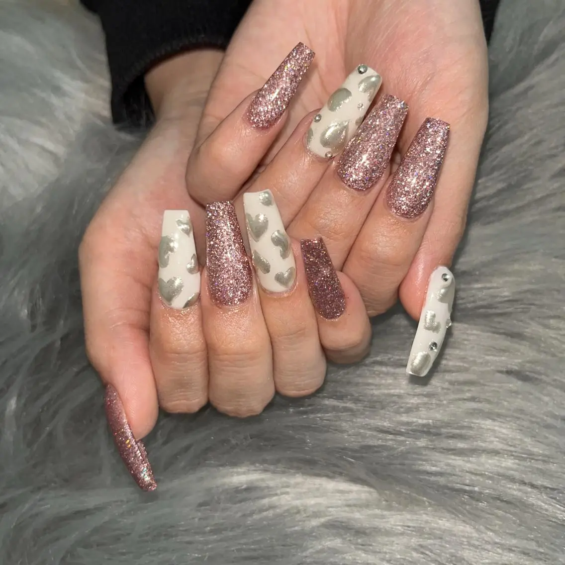 ネイル バレンタイン yukina nailのネイルデザイン