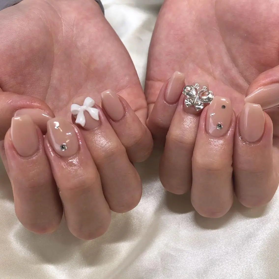 ネイル ハンドネイル ViViA momokaのネイルデザイン