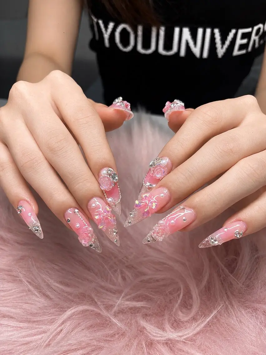 ネイル HAPPI NAIL . LEEのネイルデザイン