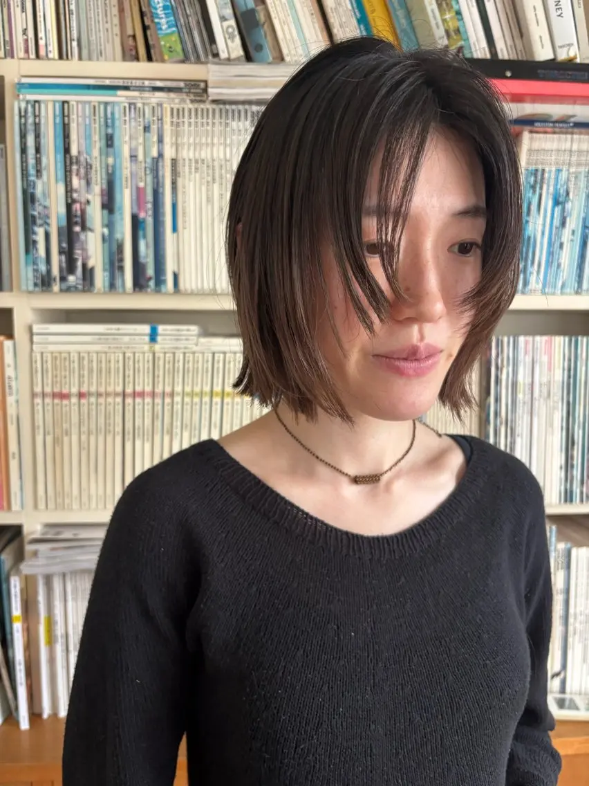 ショート カラー ⚪️ISHIZUKA AOI⚪️のヘアスタイル