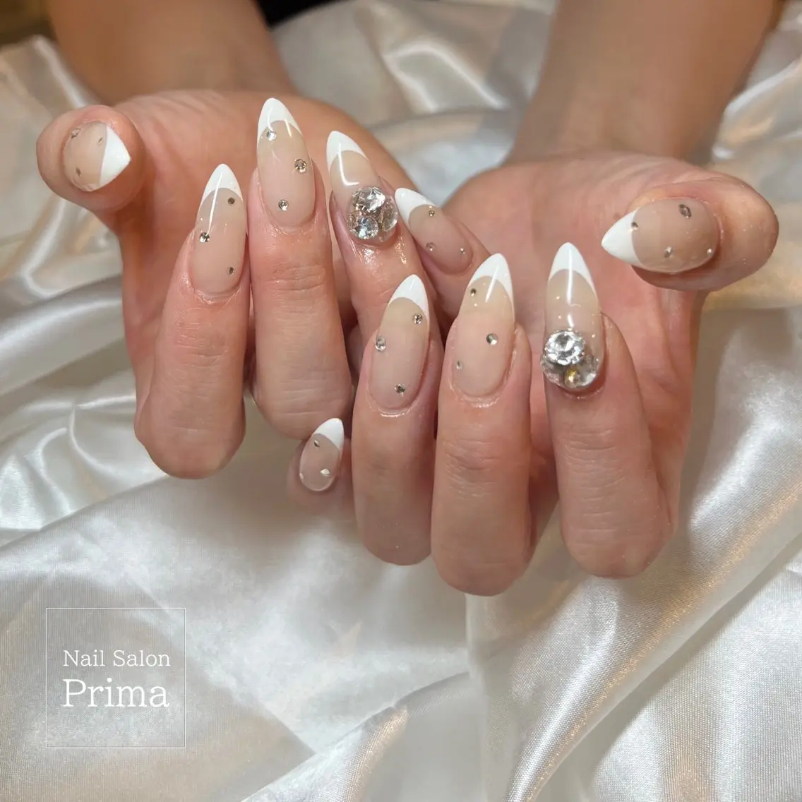 ネイル ストーンネイル SalonPrima 西院Nail&Eyeのネイルデザイン