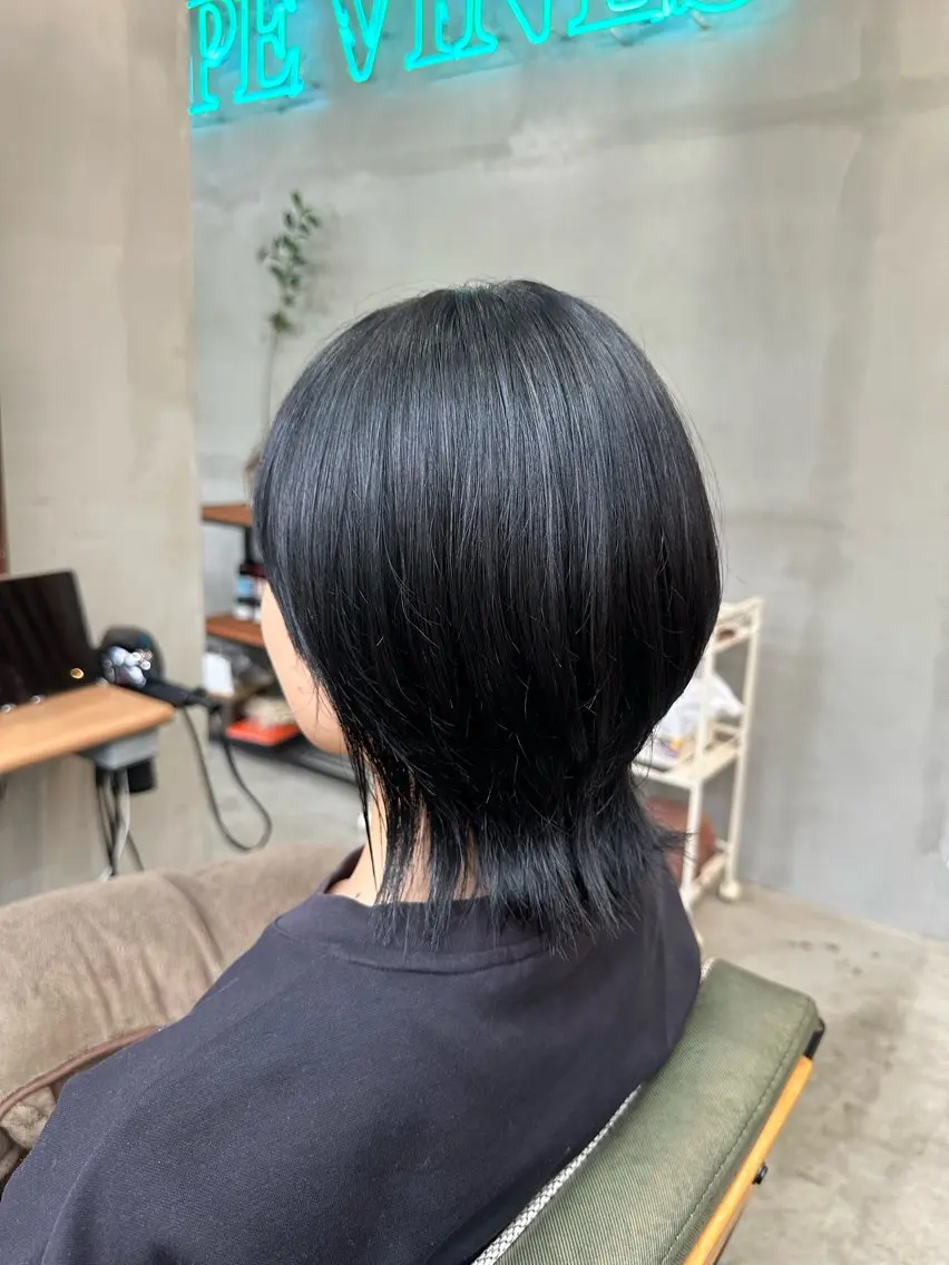 ミディアム カラー ウルフカット 山田 翔夢のヘアスタイル