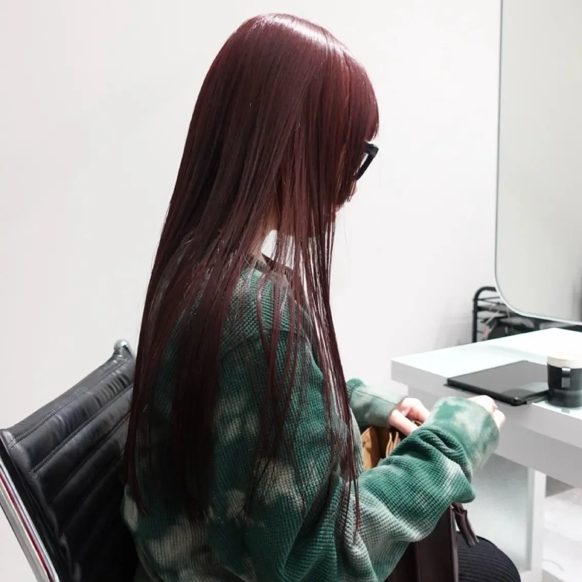 ロング カラー ブリーチ ダブルカラー ブリーチなしカラー レッドカラー 🌐サトウ リョウ🌐のヘアスタイル