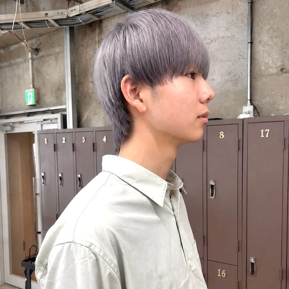カラー メンズ マッシュ グレージュ ラベンダーカラー ラベンダーグレージュ ラベンダーグレー カット ヘアカラー 韓国レイヤー🇰🇷 メンズ 細江美紅のヘアスタイル
