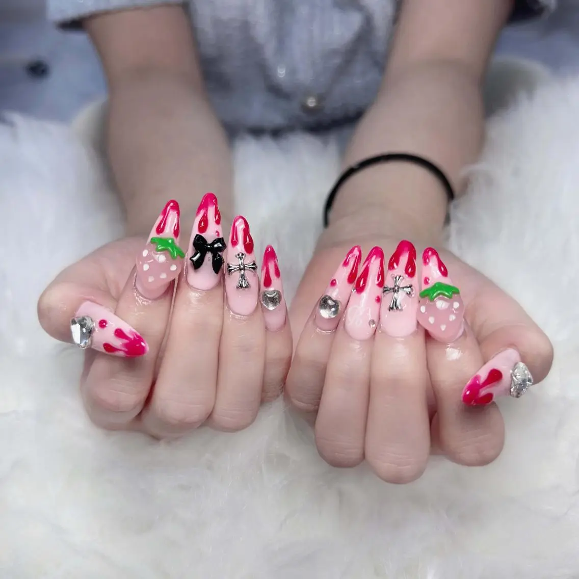 ネイル ガーリー 韓国ネイル シンプルネイル ハンドネイル ハンドケア Mika Nails 心斎橋のネイルデザイン