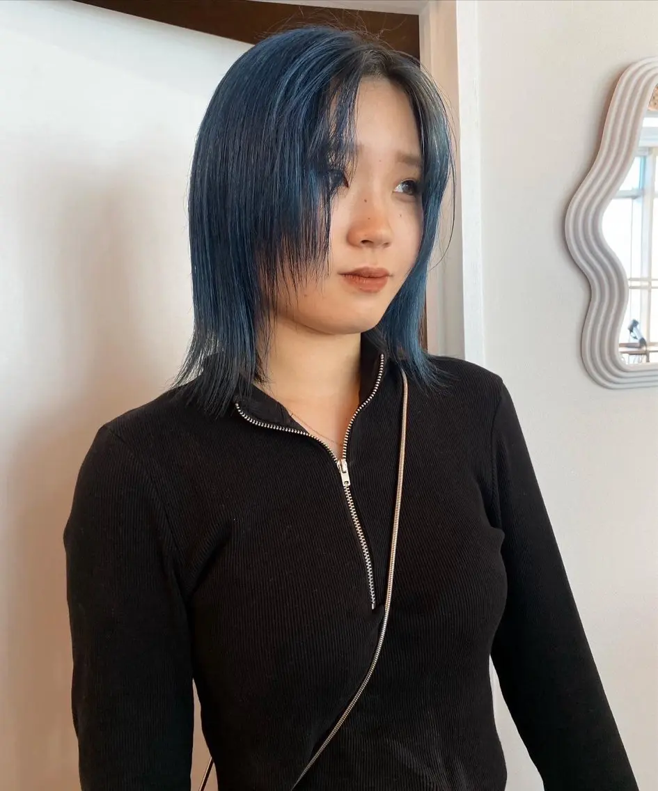 ミディアム ヘアカラー 透明感カラー レイヤー/むつきのヘアスタイル