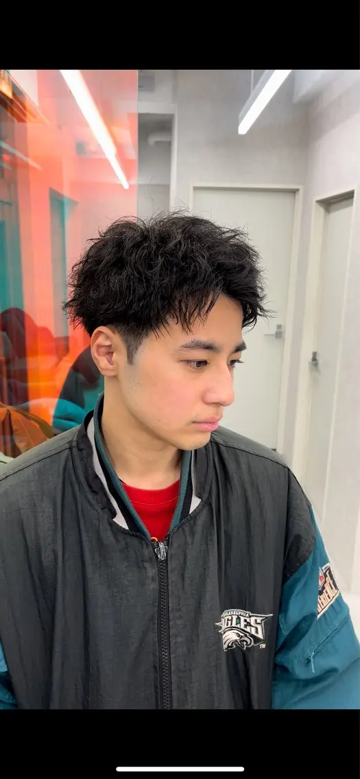 パーマ ヘアアレンジ メンズ アップバング 齊藤 大地のヘアスタイル